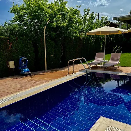 Petra- Medovo, Sunny Guest house *